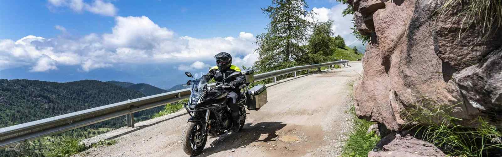 La Corsica in un  spettacolare viaggio in senso antiorario