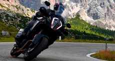 Viaggio in moto di due giorni tra le vette delle Dolomiti